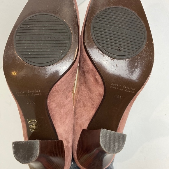Chie Mihara Suede Pumps Heels Cut-out Detail 38 1/2 Bollywood Pin-up Retro Party - Picture 13 of 16
